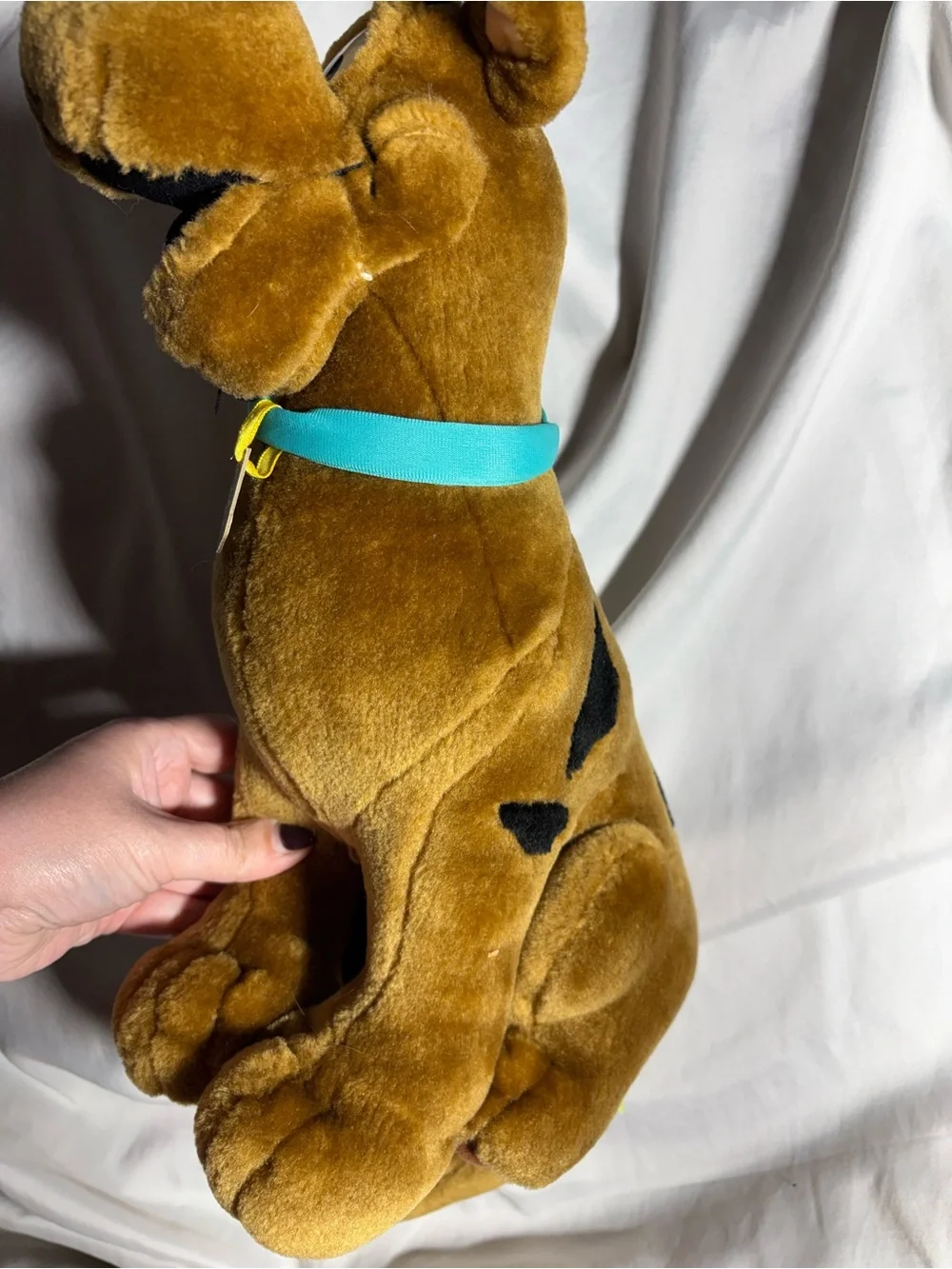 Scooby-Doo Plush Dog Toy with Teal Collar - Brown